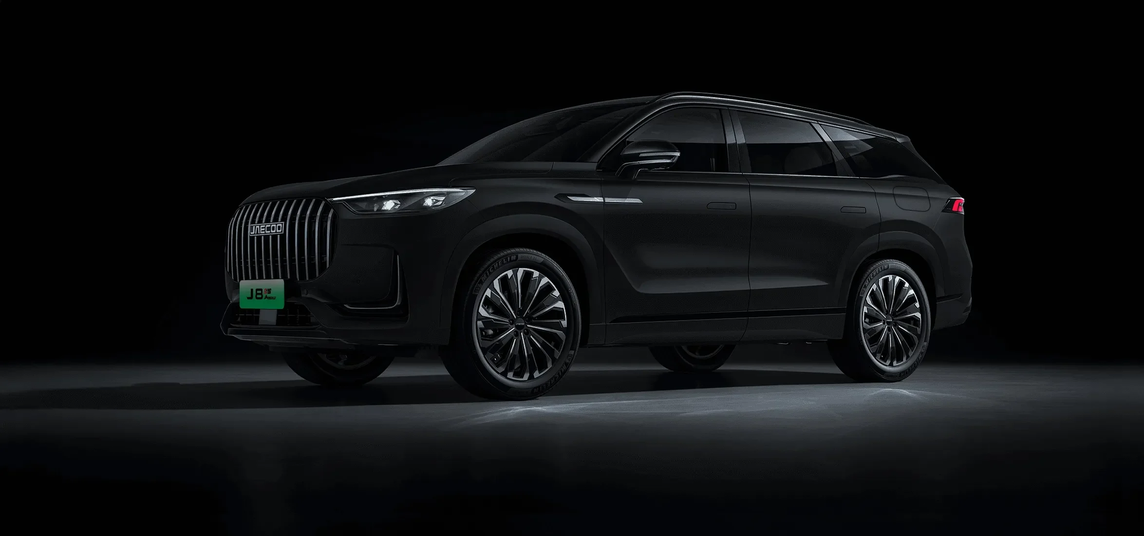 J8_SHS_ARDIS_black_a2c4ed8e5d